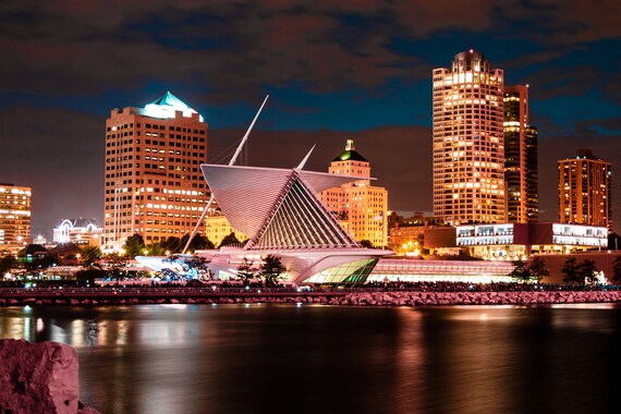 imgi_30_milwaukee-skyline3